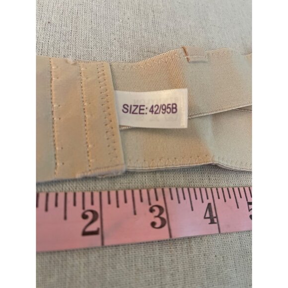 Strapless Beige Bandeau Bra 42/95B With Adjustable Straps & Hook Closure Nylon/S - Picture 4 of 7